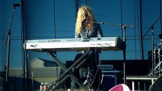Brooke White - California Song (State Fair of Texas 2010)