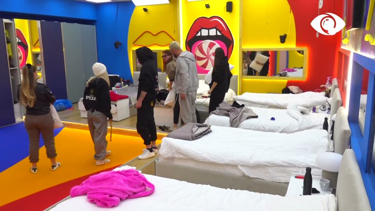 Grupi i Ermionës zënë krevatet