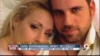 Singer Mindy McCready dies at 37