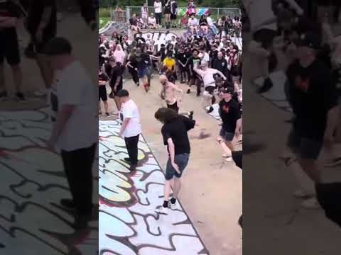 TWO STEP!🕺🛹 Bitewound AGGRO 3.0 #ukhc #emhc #hardcore #beatdown #metal #mosh #livemusic #twostep