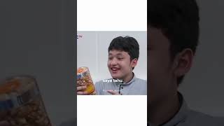 Download lagu Alwi Assegaf's funny behavior ππ€£π€£ mp3 Download lagu Alwi Assegaf's funny behavior ππ€£π€£ mp3