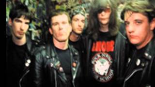 Huntingtons Pencil neck / I wanna be a Ramone