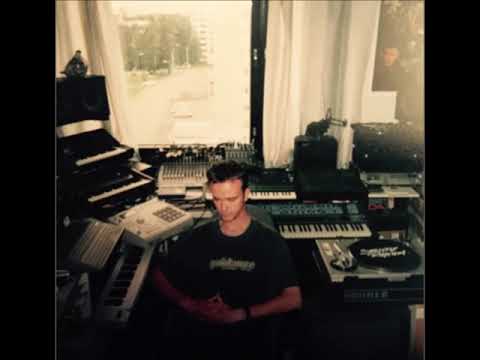 Jori Hulkkonen at his Alppi-Houz, Finnland 1997