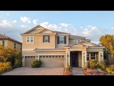 Home for Sale in Henderson, NV - $678,000 -  4,342 SqFt - 5 Bedrooms - 5 Baths - Loft - 3 Car Garage