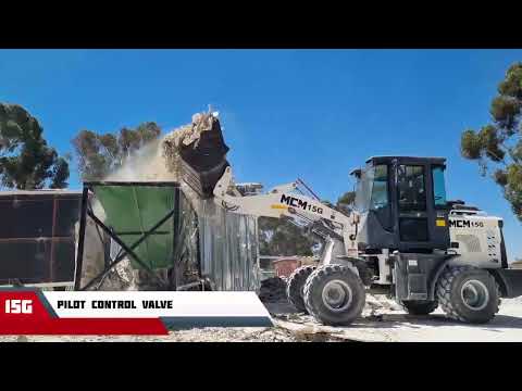 Installing New 1.0 Cube Bucket on the 15G Front End Loader