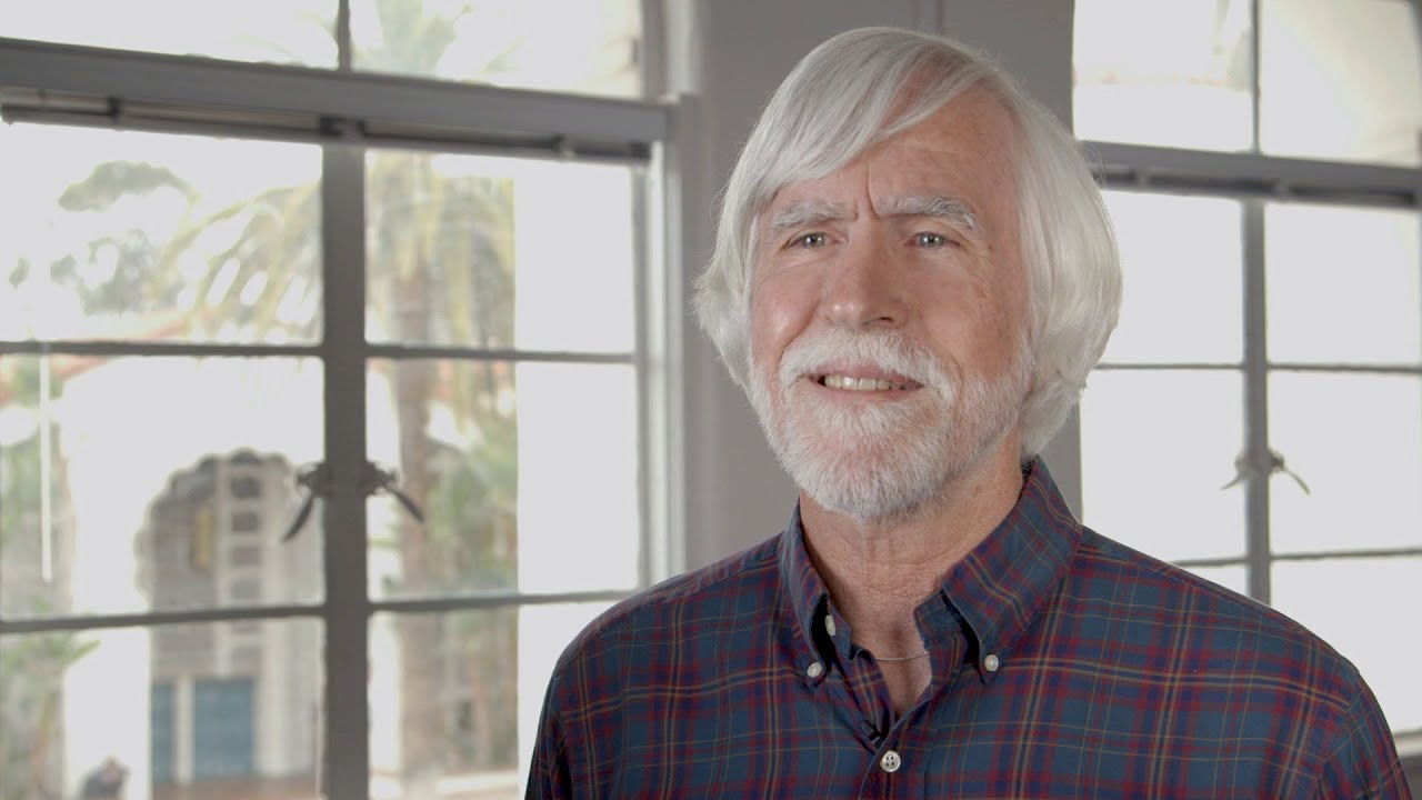 Outstanding Faculty Awards 2016 - Dr. Thomas Packard