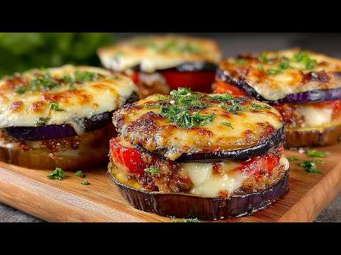 You've never eaten eggplants like this! Baked eggplants with cheese and tomatoes!