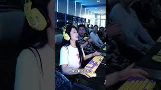 Download lagu ( Luan Mingxing/栾明星) Shexian Madam's energy shocked the sound engineers mp3 Download lagu ( Luan Mingxing/栾明星) Shexian Madam's energy shocked the sound engineers mp3