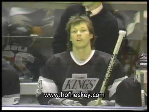 February 27, 1989 Los Angeles Kings - 4 @ New York Rangers - 6 Guy Lafleur