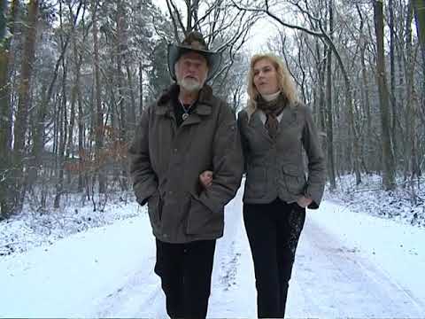 Ben & Carmen Steneker - No winners in war (Officiële Videoclip)