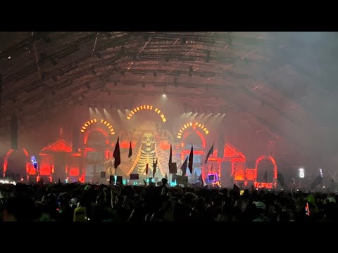 CHAINSMOKERS LIVE @ ESCAPE HALLOWEEN 2021 | DAY ONE | THE GRIMM MAIN STAGE | 4K 60FPS