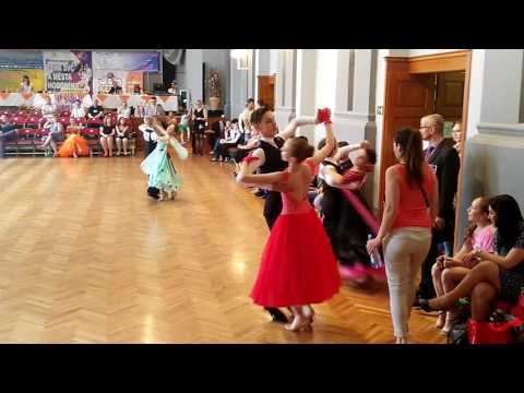 021_Hodonín_04062016_1.kolo STT Junior IID - viedenský valčík