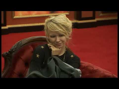 Celebrity Big Brother UK 7 - 2010 - Stephen Baldwin gives Alex Reid a boxing lesson.