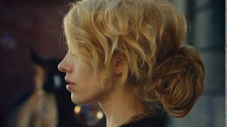 Unsere Liebe ist aus Gold Music Video