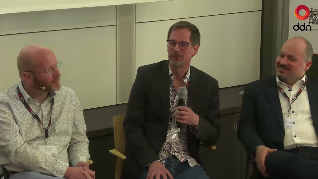 YouTube video preview