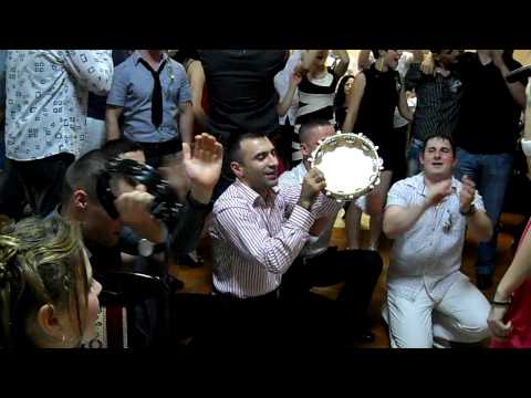 Dalibor i Marina, Erdevik, deo 25. SALA-MUZIKA .MP4