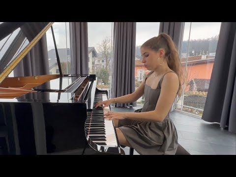 Nina Sofie - Un Sospiro Liszt