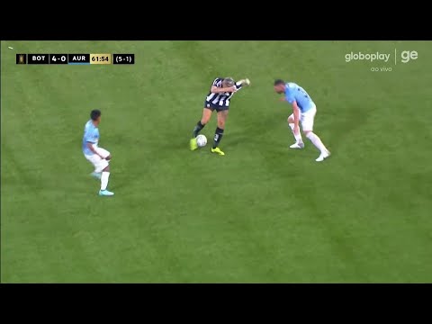 30+ Jogadas HUMILHANTES de Tiquinho Soares!