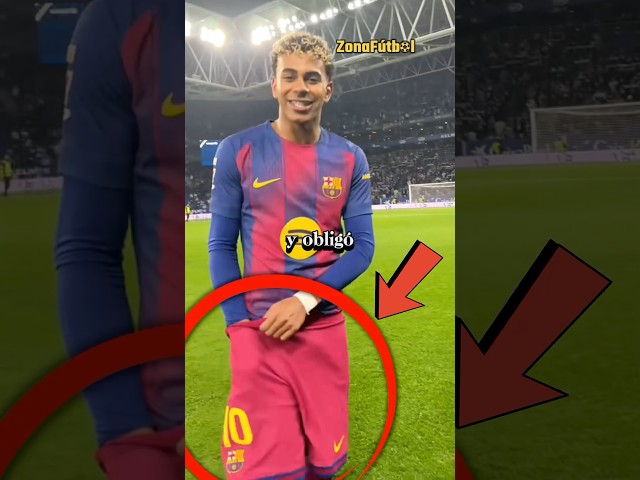 Vídeo relacionado con FC Barcelona - Pantalones Cortos Oficiales - para Hombre - Poliéster - Azul Marino - M