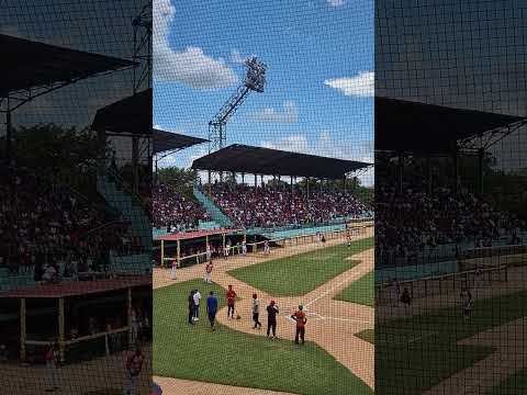Repleto el Julio Antonio Mella, para la gran final entre Las Tunas e Industriales