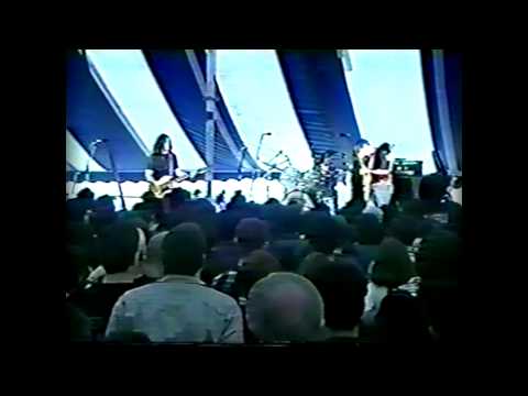 Big Star-01-In the street-Columbia-Live at Missouri 4/25/93