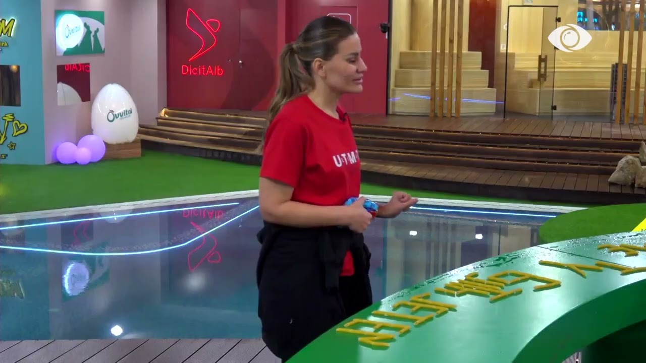 “Më mungoni pafund…”/ Valbona mesazh të ëmës: Nesër shko te babi dhe ndiz një qiri për mua