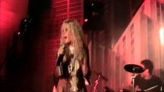 KIM CARNES - &quot;INVISIBLE HANDS&quot; (LIVE IN BUENOS AIRES, ARGENTINA)