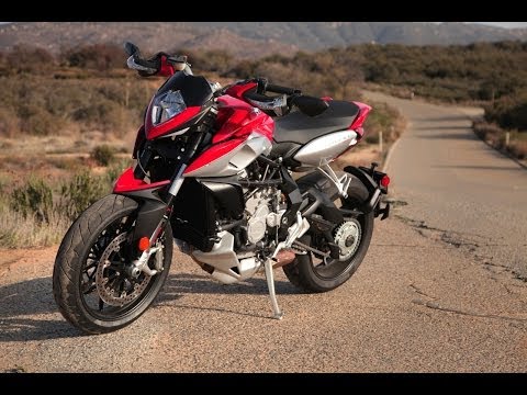 MV Agusta Rivale 800 Review