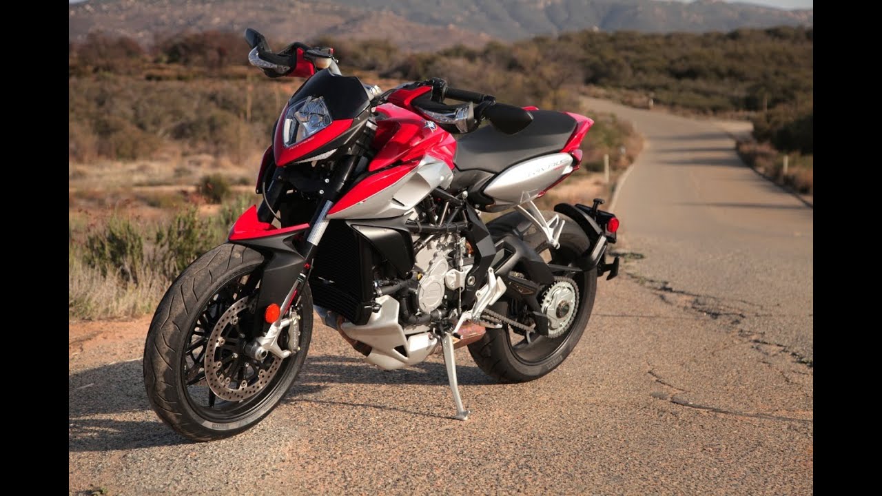 MV Agusta Rivale 800 Video