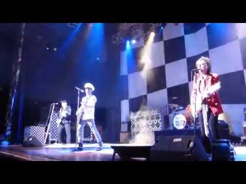 Cheap Trick - The House is Rockin' (With Domestic Problems) - (Houston 12.17.14) HD
