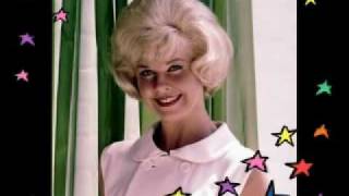 Doris Day - On The Sunny Side Of The Street !!!