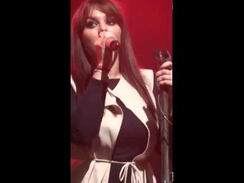 EWA FARNA - SAMA SOBĚ - V AKUSTICKÉM SMĚRU TOUR – 19.4. 2015 - PARDUBICE