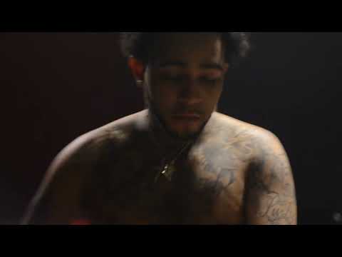 Xvl Hendrix in the studio (Throwback CoopGetDaCamera)