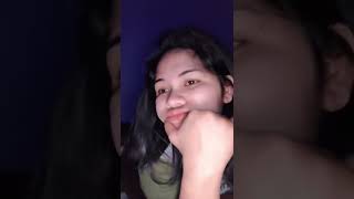 Download lagu MENYUSUI BAYI OLEH IBU CANTIK mp3 Download lagu MENYUSUI BAYI OLEH IBU CANTIK mp3