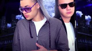 Alex y Yenza - Serenata