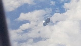 UFO in the sky - Spain (CGI)