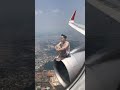 Orang Naik Pesawat Di Luar