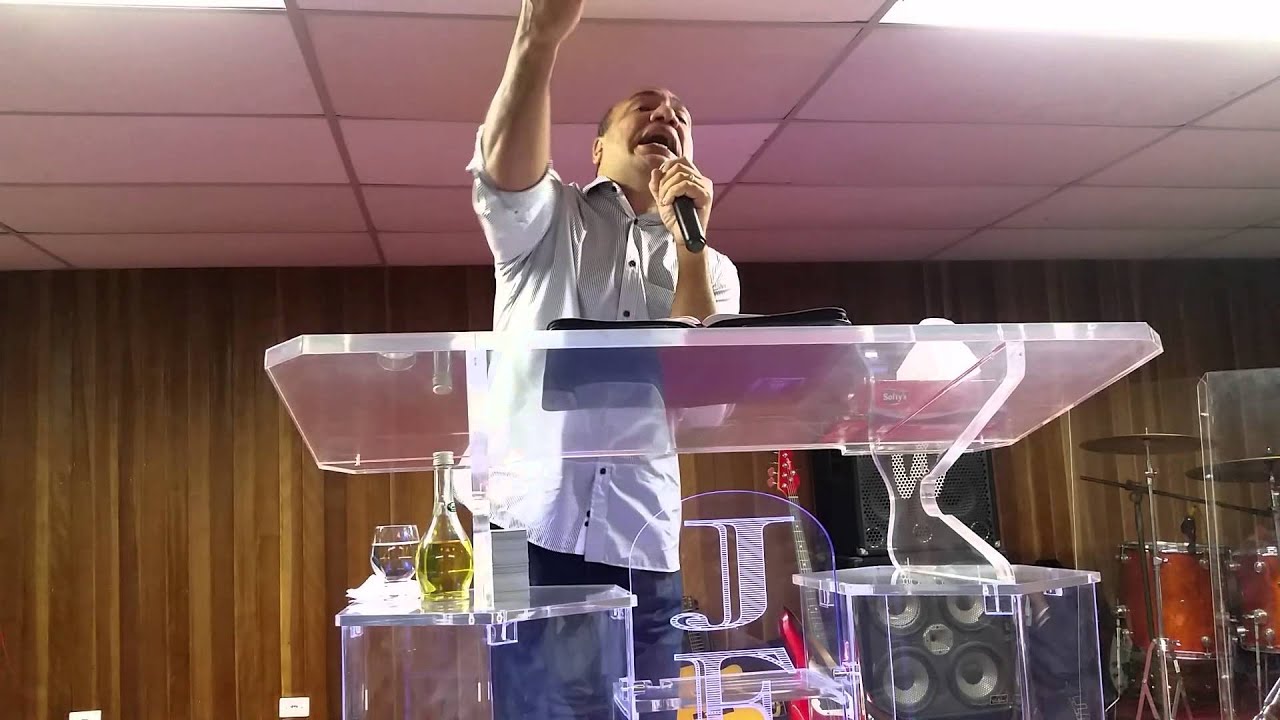 Pr. Elson de Assis - Saia do barco para andar sobre as Águas - Parte 1