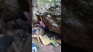 Video thumbnail of Artiga, 7b. Tagamanent