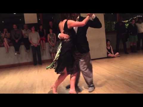 Milonga de mis tiempos - Fernanda Valdovinos y Santiago Castro