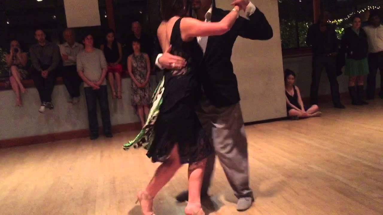 Milonga de mis tiempos - Fernanda Valdovinos y Santiago Castro