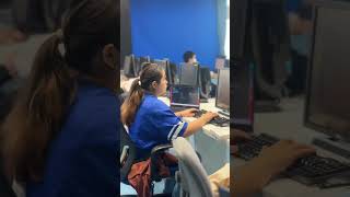 動画のサムネイル