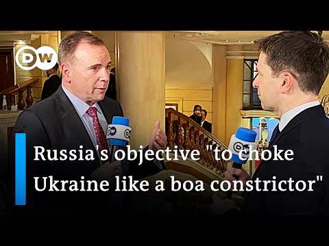 Former commander of US forces in Europe explains Putin’s military options | DW Interview