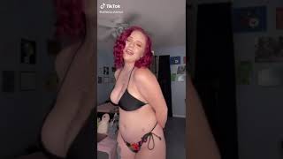 Tiktok babe in a bikini bounce tits really well