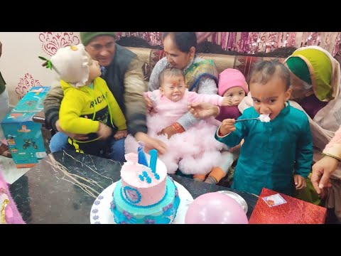 cute dhriti ke birthday cake cutting ke waqt ho gayi gadbad 🎂😳 #cutelittledhriti #shortsvideo #yt