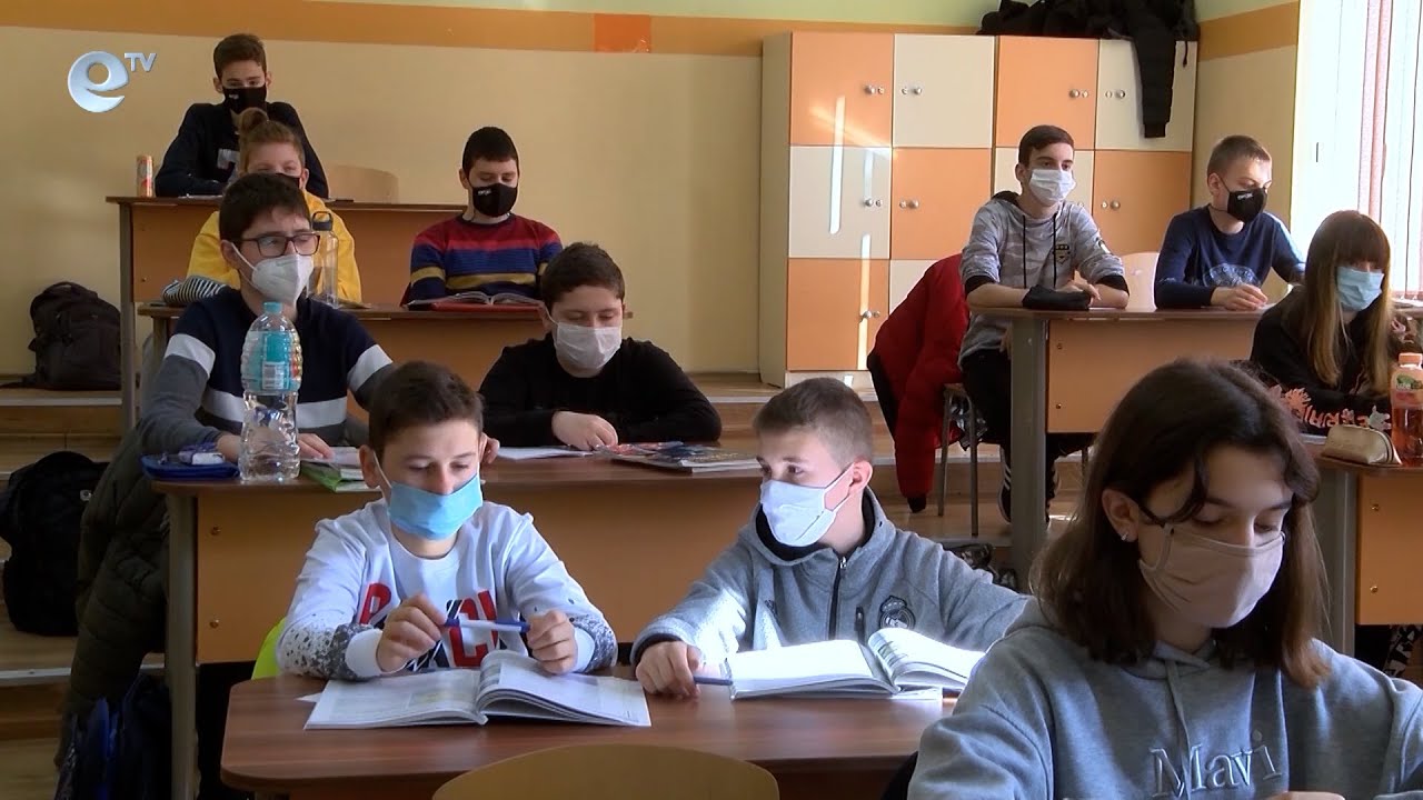 Учениците в Хасковска област се връщат в клас от понеделник