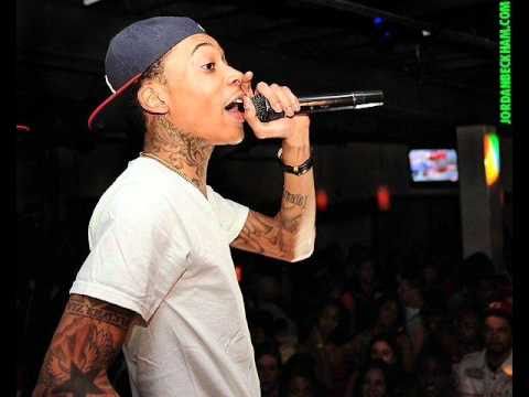 Wiz Khalifa feat Dorrough & Diddy & Diamond - GET BIG