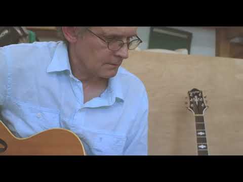 3 Archtop Shoot-out! (David Richard, Luthier)