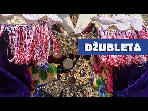 Crnom Gorom: Džubleta, tradicionalna albanska katolička nošnja HD