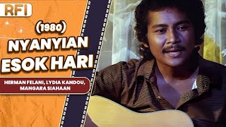 Download lagu NYANYIAN ESOK HARI (1980) FULL MOVIE HD - HERMAN FELANI, LYDIA KANDOU, MANGARA SIAHAAN mp3 Download lagu NYANYIAN ESOK HARI (1980) FULL MOVIE HD - HERMAN FELANI, LYDIA KANDOU, MANGARA SIAHAAN mp3